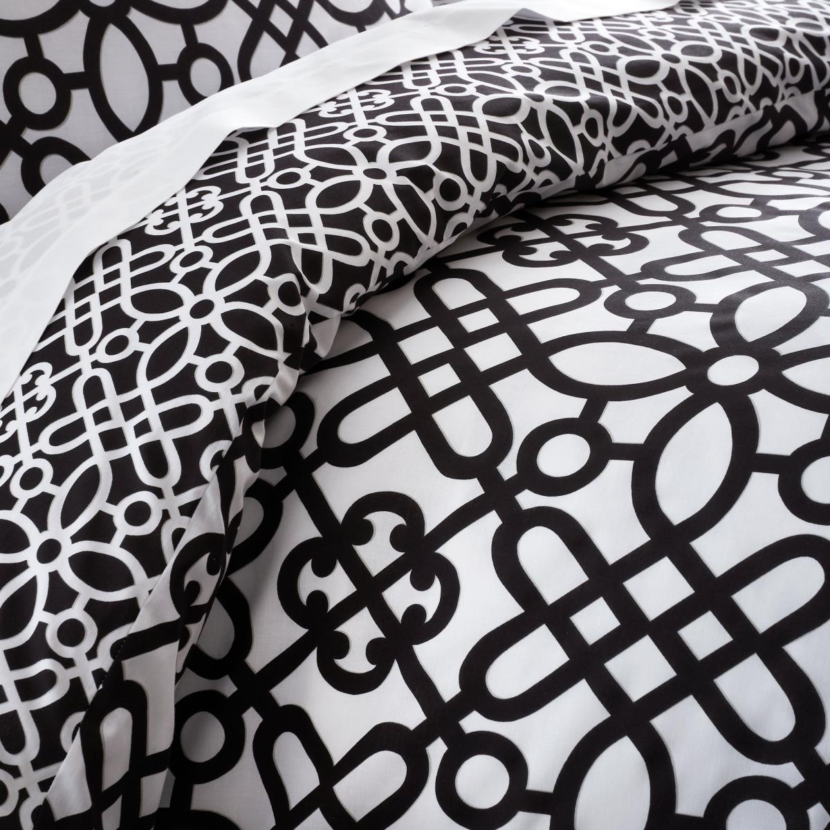 Catherine Lansfield Medina Trellis Black and White Reversible Duvet Cover and Pillowcase Set Black and white – image 3