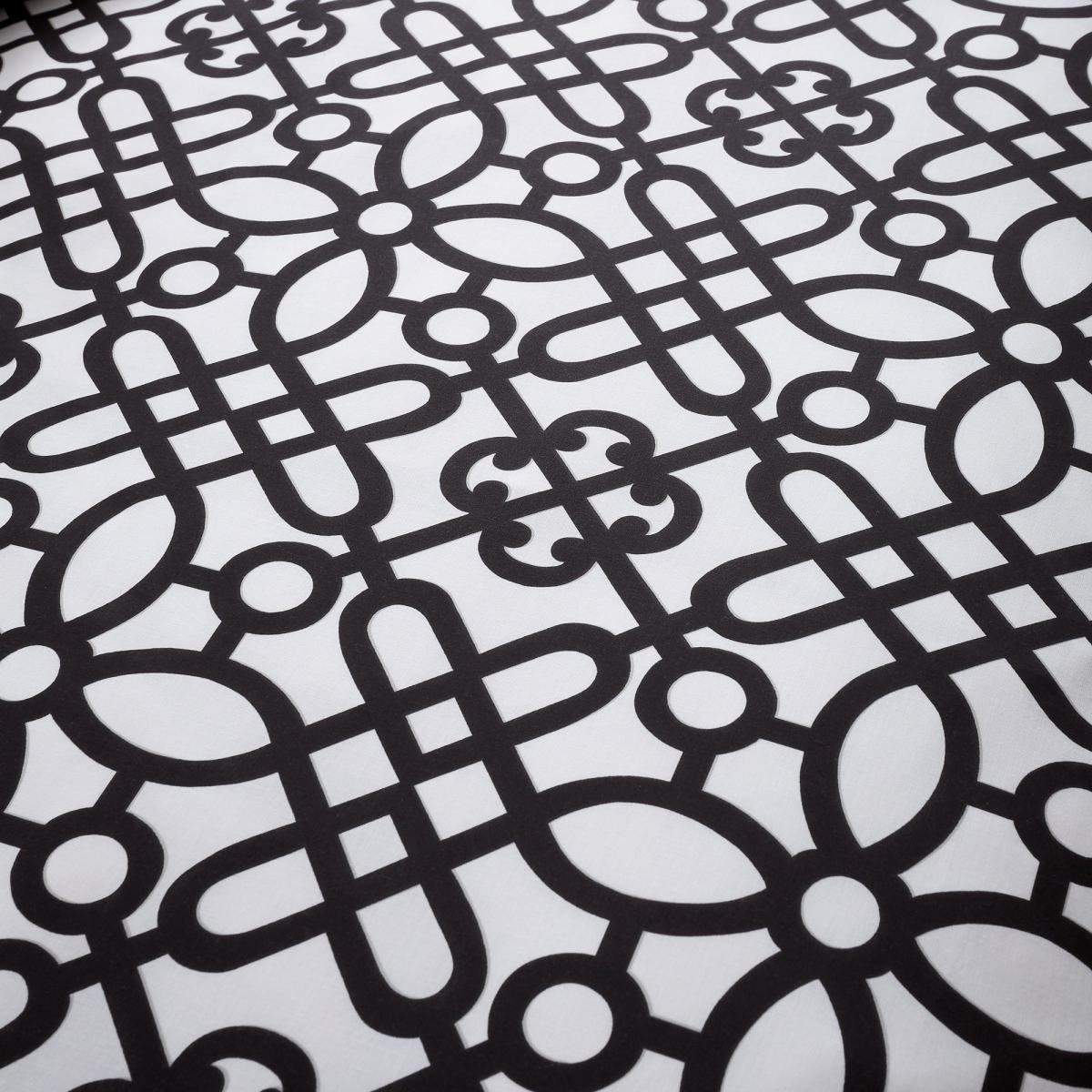 Catherine Lansfield Medina Trellis Black and White Reversible Duvet Cover and Pillowcase Set Black and white – image 4