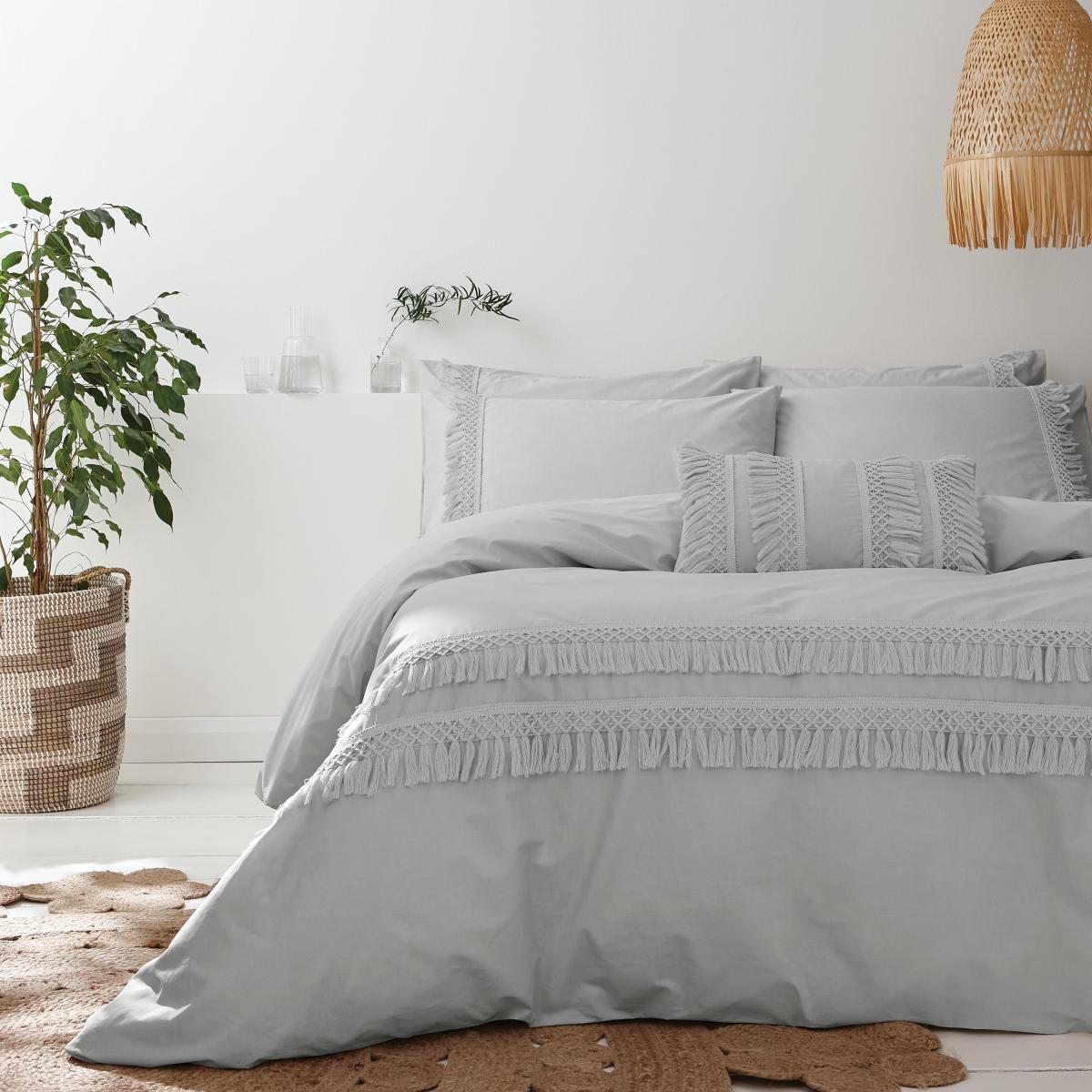 Pineapple Elephant Izmir Cotton Tassel Silver Duvet Cover and Pillowcase Set Silver – image 1