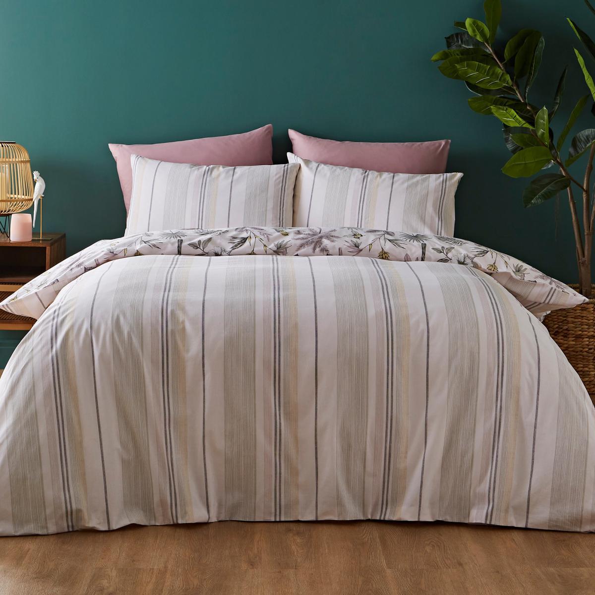 Tropicana Pink 100% Cotton Reversible Duvet Cover and Pillowcase Set Light Pink – image 3