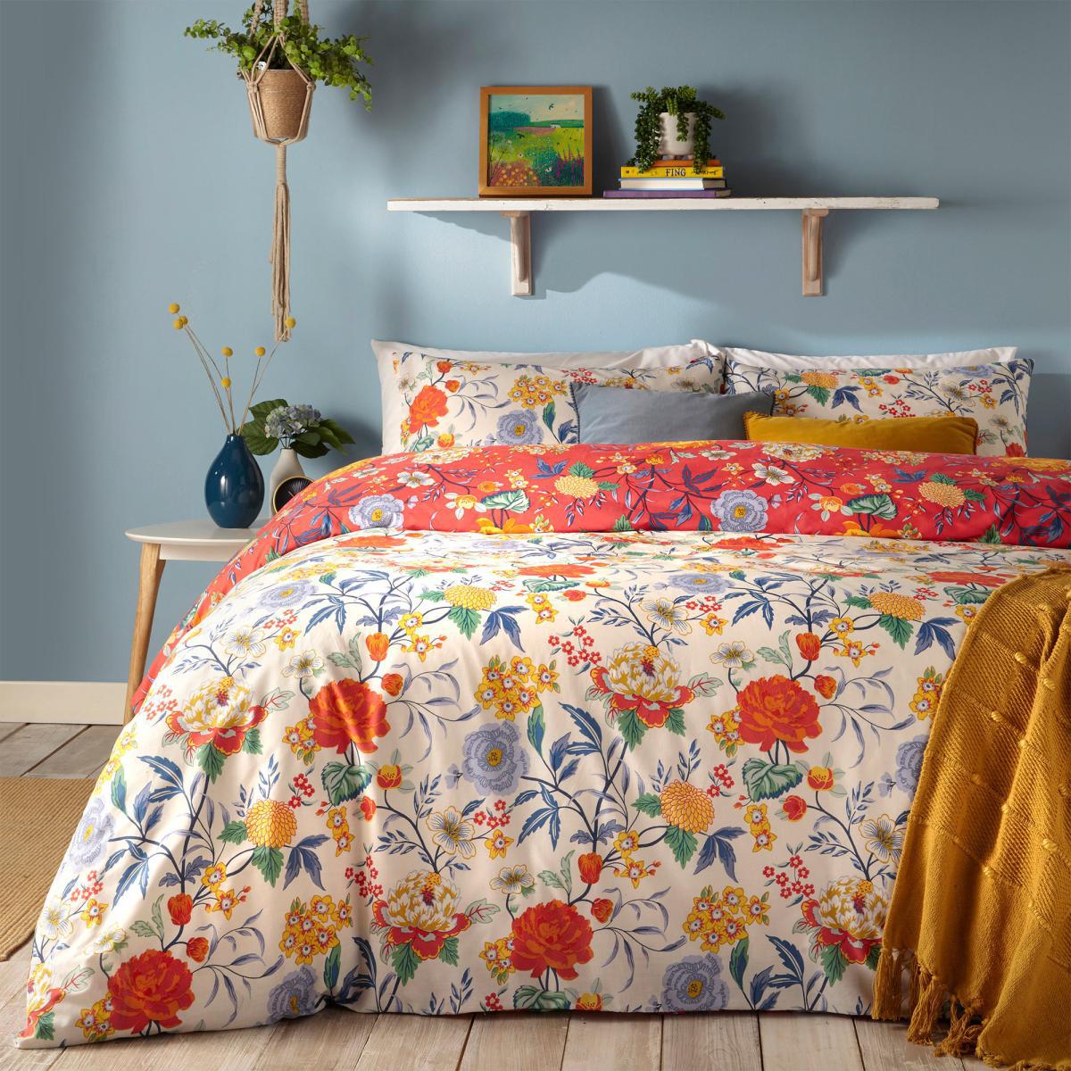Furn. Azalea Red Reversible Duvet Cover and Pillowcase Set Red/Blue/Yellow – image 2