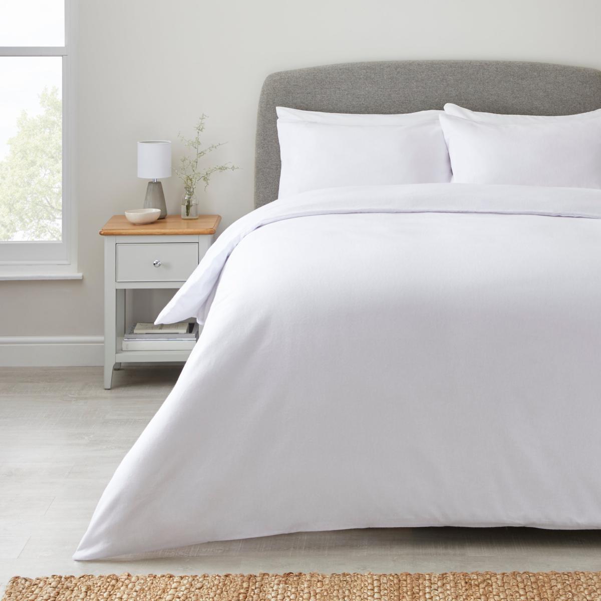 Fogarty Plain White Bamboo Duvet Cover and Pillowcase Set White – image 1