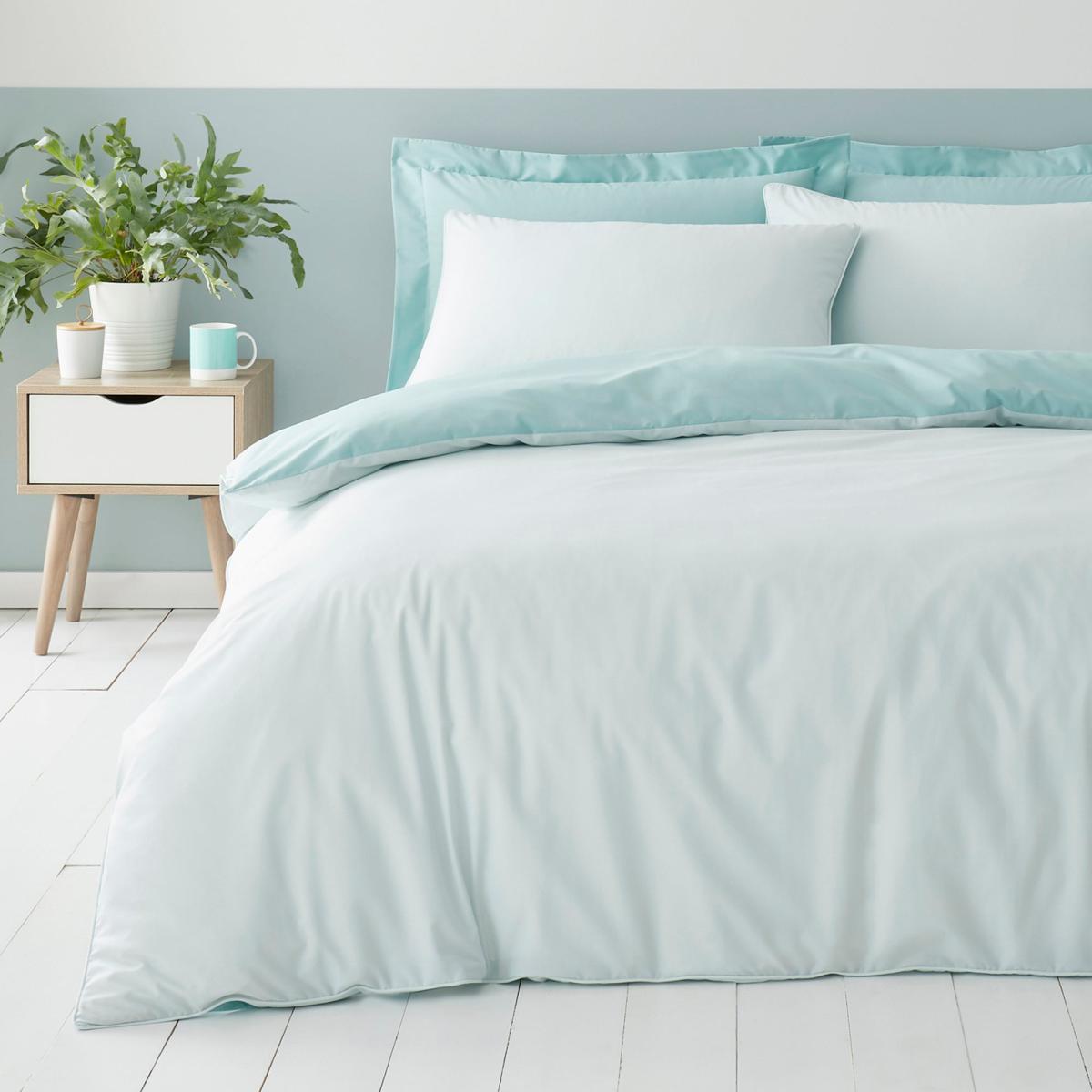 Malvern Seafoam 180 Thread Count 100% Cotton Reversible Duvet Cover and Pillowcase Set Green – image 2
