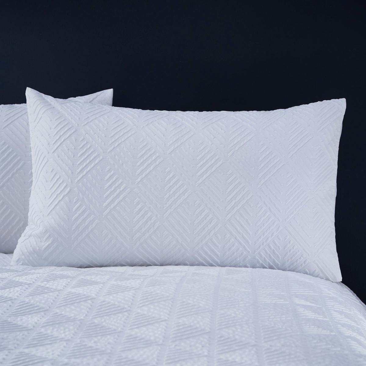 Parisa Geometric White Duvet Cover and Pillowcase Set White – image 5