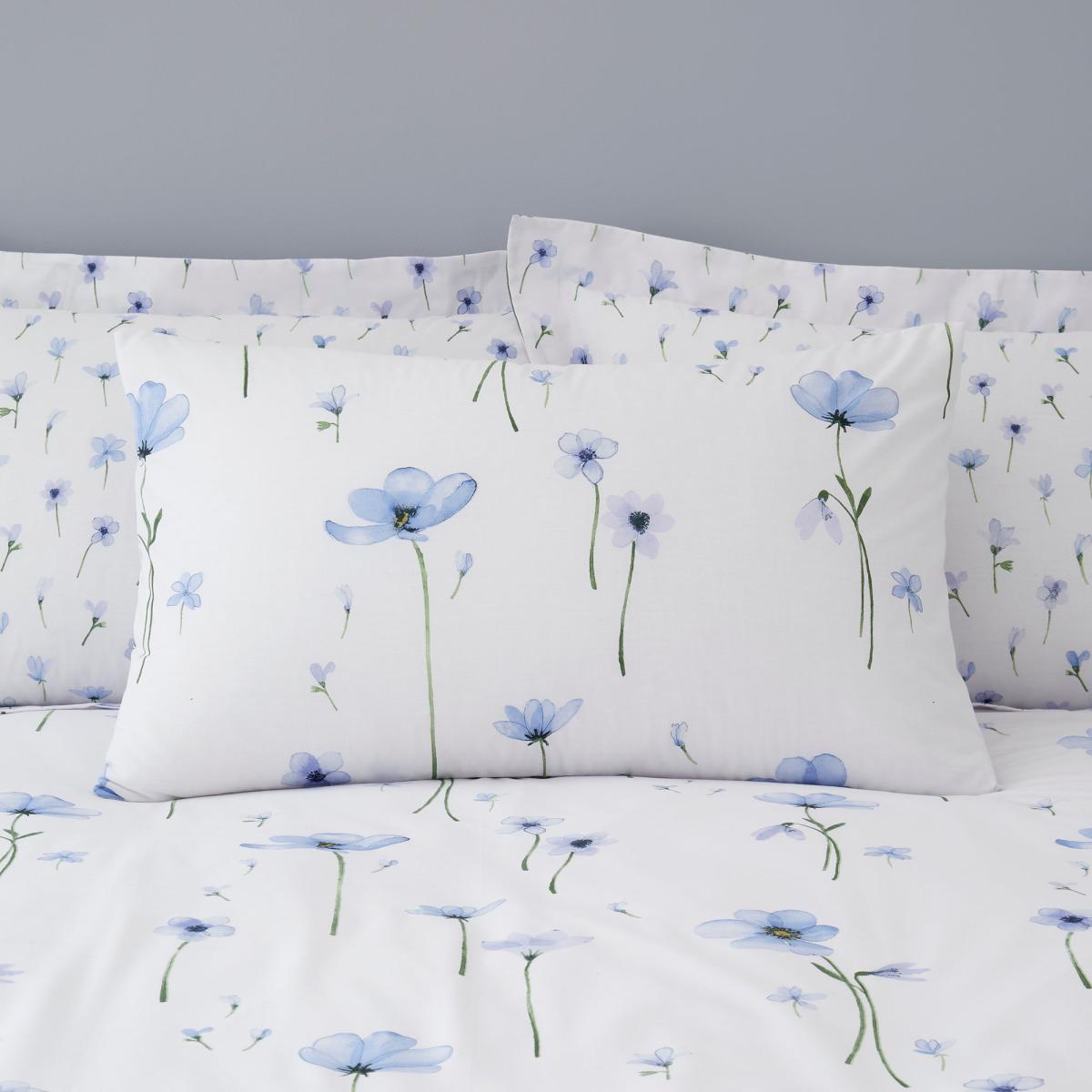 Maddie Blue Floral Reversible Duvet Cover and Pillowcase Set White and Blue – image 5
