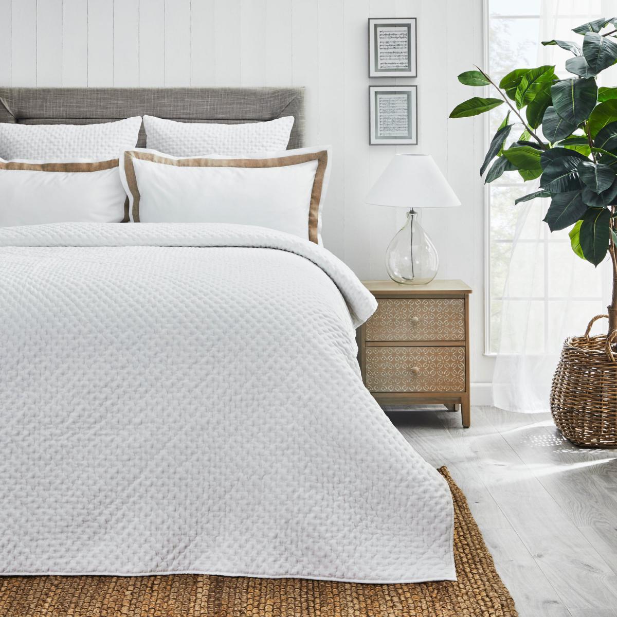 Dorma Purity Hemsby 300 Thread Count Cotton Sateen Duvet Cover and Pillowcase Set White – image 3