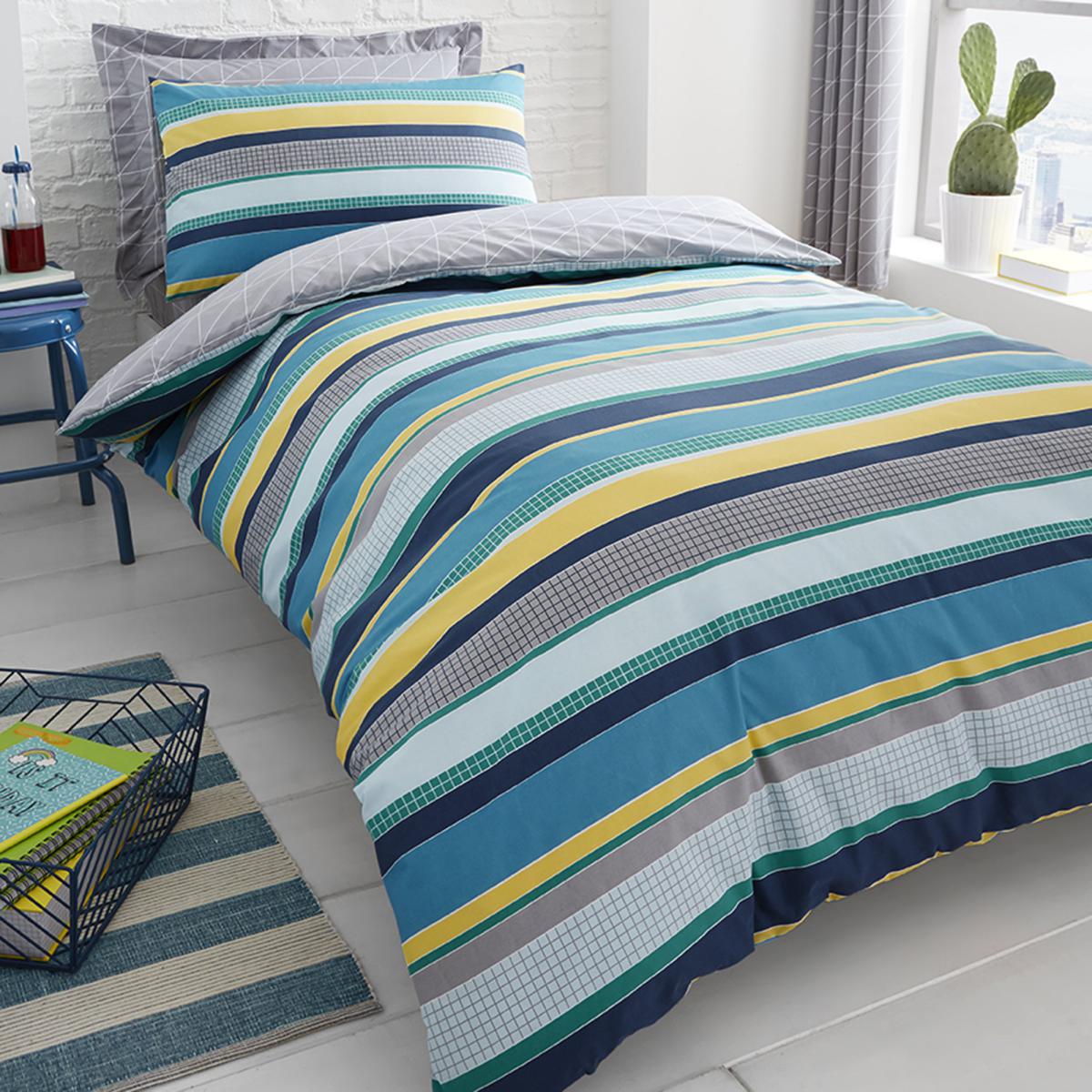 Geo Green 2 Pack Duvet Cover and Pillowcase Set Green / Grey – image 4