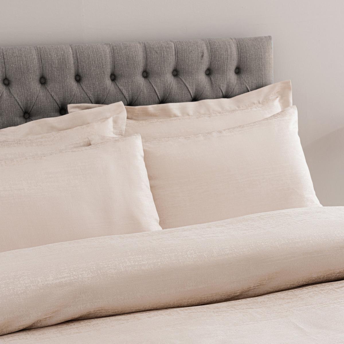 Tegan Champagne Textured Duvet Cover and Pillowcase Set Champagne – image 4