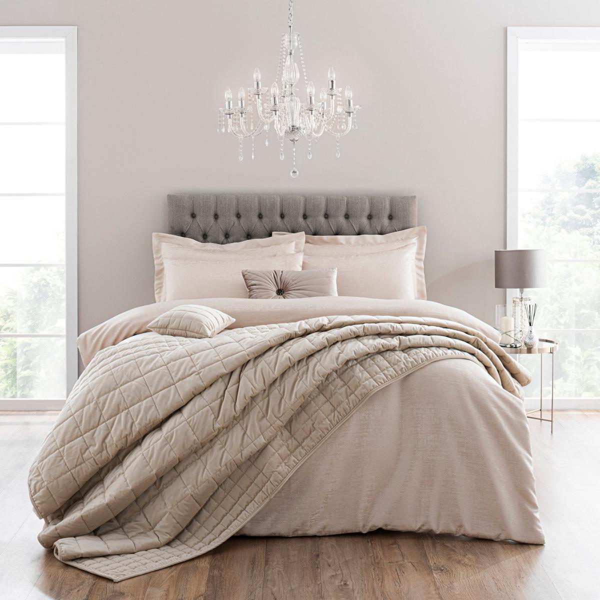 Tegan Champagne Textured Duvet Cover and Pillowcase Set Champagne – image 1