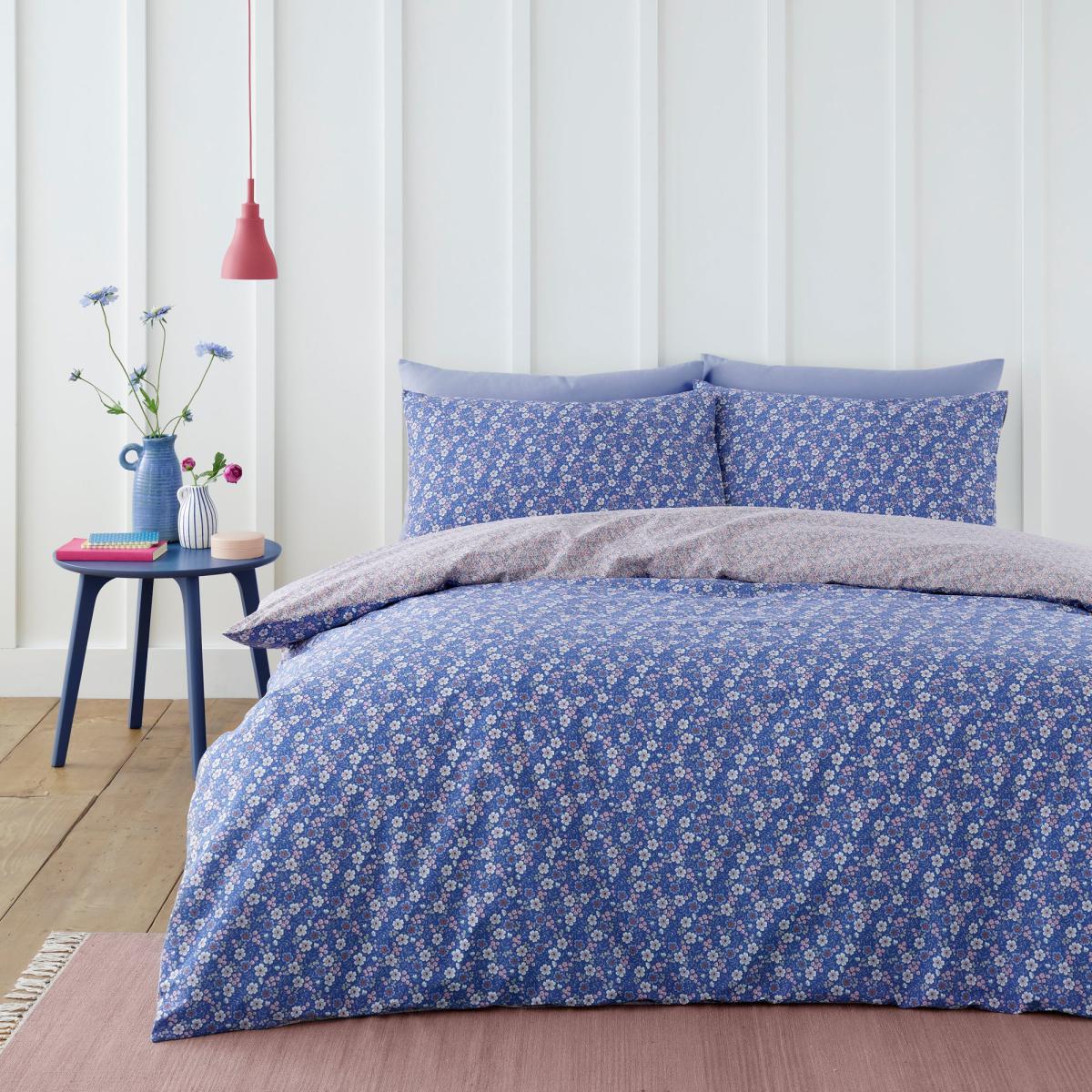 Bessie Ditsy Floral Navy 100% Cotton Reversible Duvet Cover and Pillowcase Set Navy (Blue) – image 2