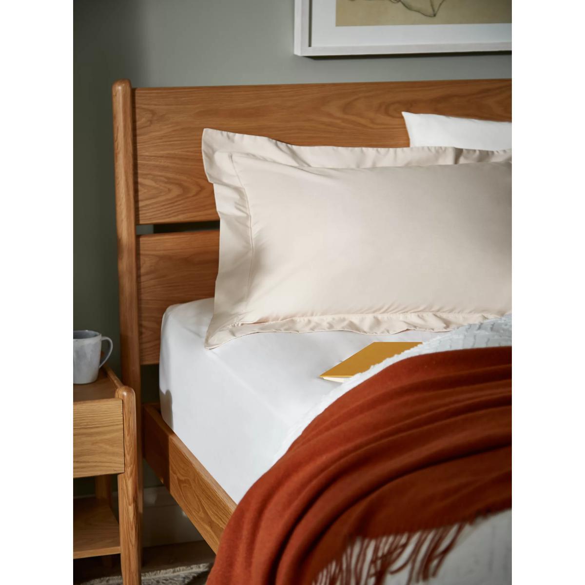 John Lewis & Partners Crisp and Fresh 200 Thread Count Egyptian Cotton Bedding – image 3