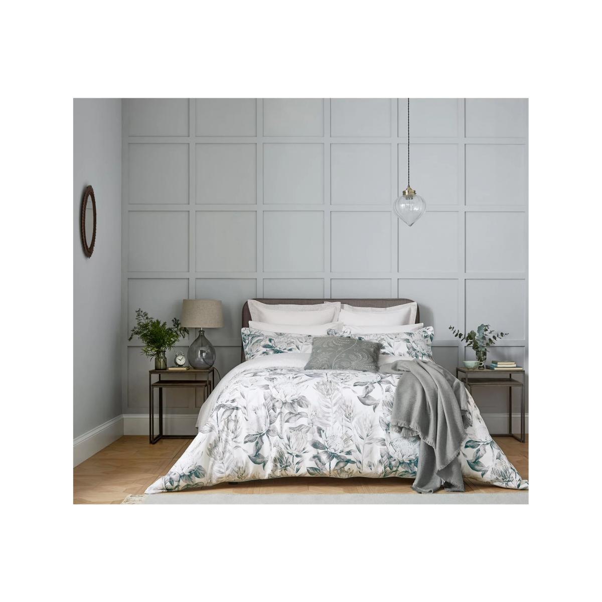 Sanderson King Protea Bedding – image 1