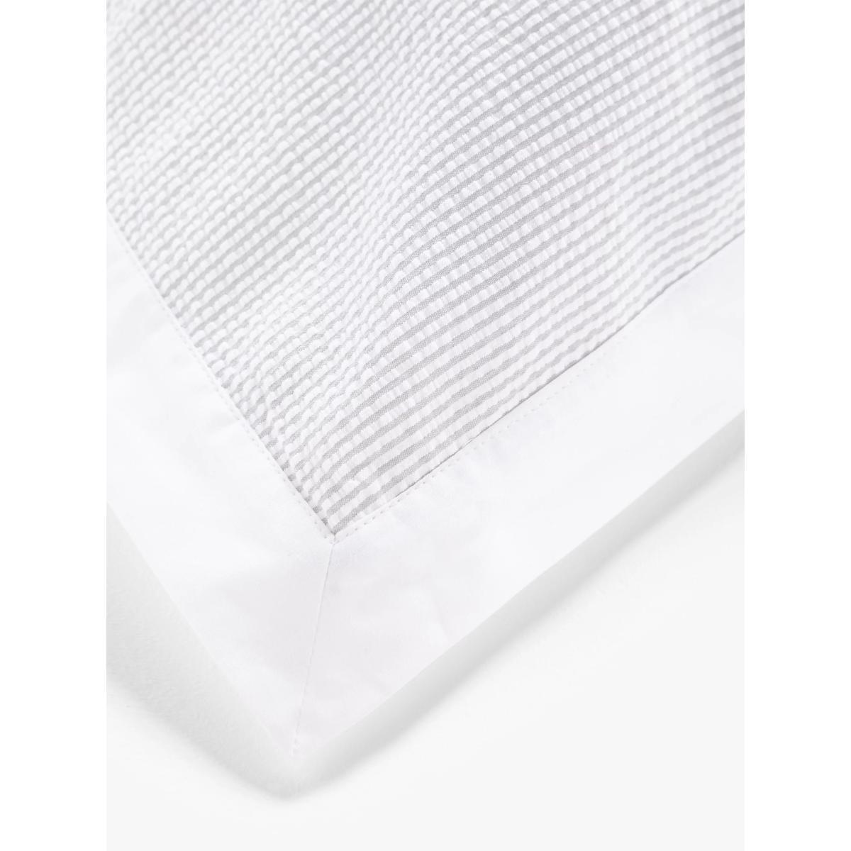 Croft Collection Textured and Decorative Baby Seersucker Bedding – image 4