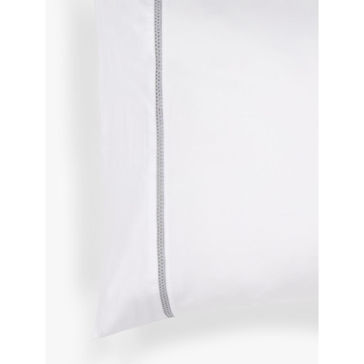 John Lewis & Partners Eyelet Trim Bedding – image 4