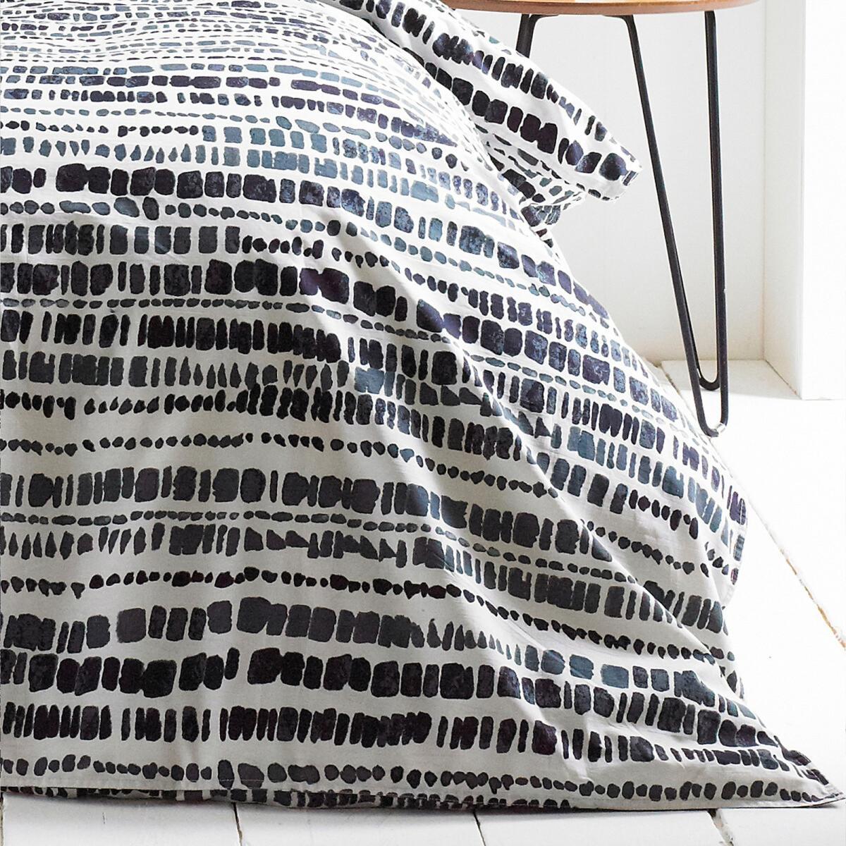 Brushstrokes Duvet Cover & Pillowcase Set – image 3