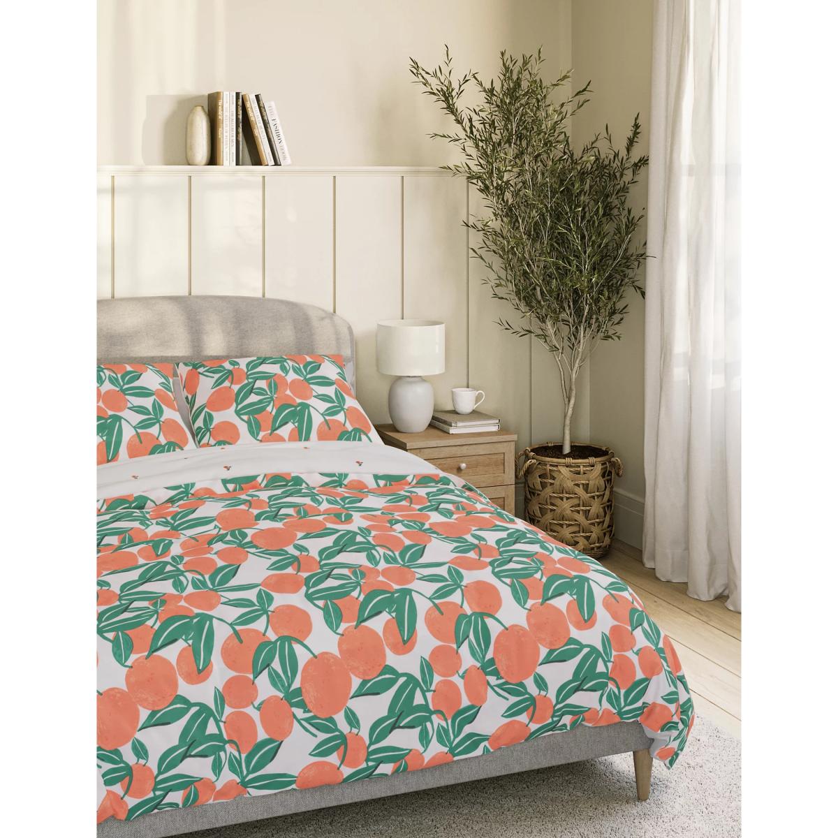 M&S Cotton Blend Repeat Oranges Bedding Set - 5FT - Green Mix, Green Mix – image 1
