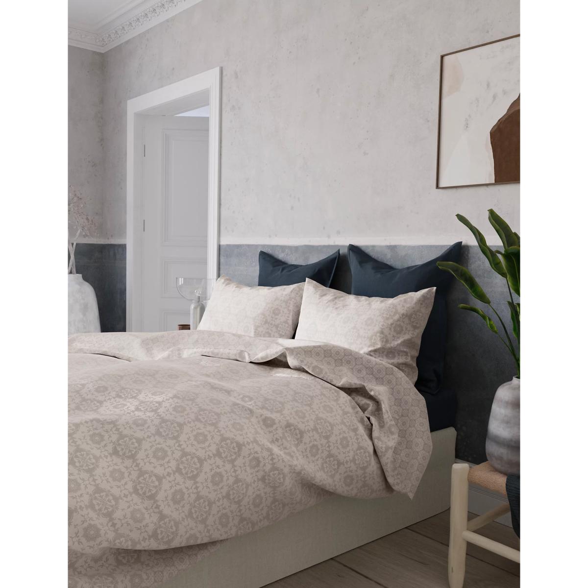 M&S X Fired Earth Paris Isabelle Reversible Bedding Set - DBL - Navy Mix, Navy Mix,Malm – image 2