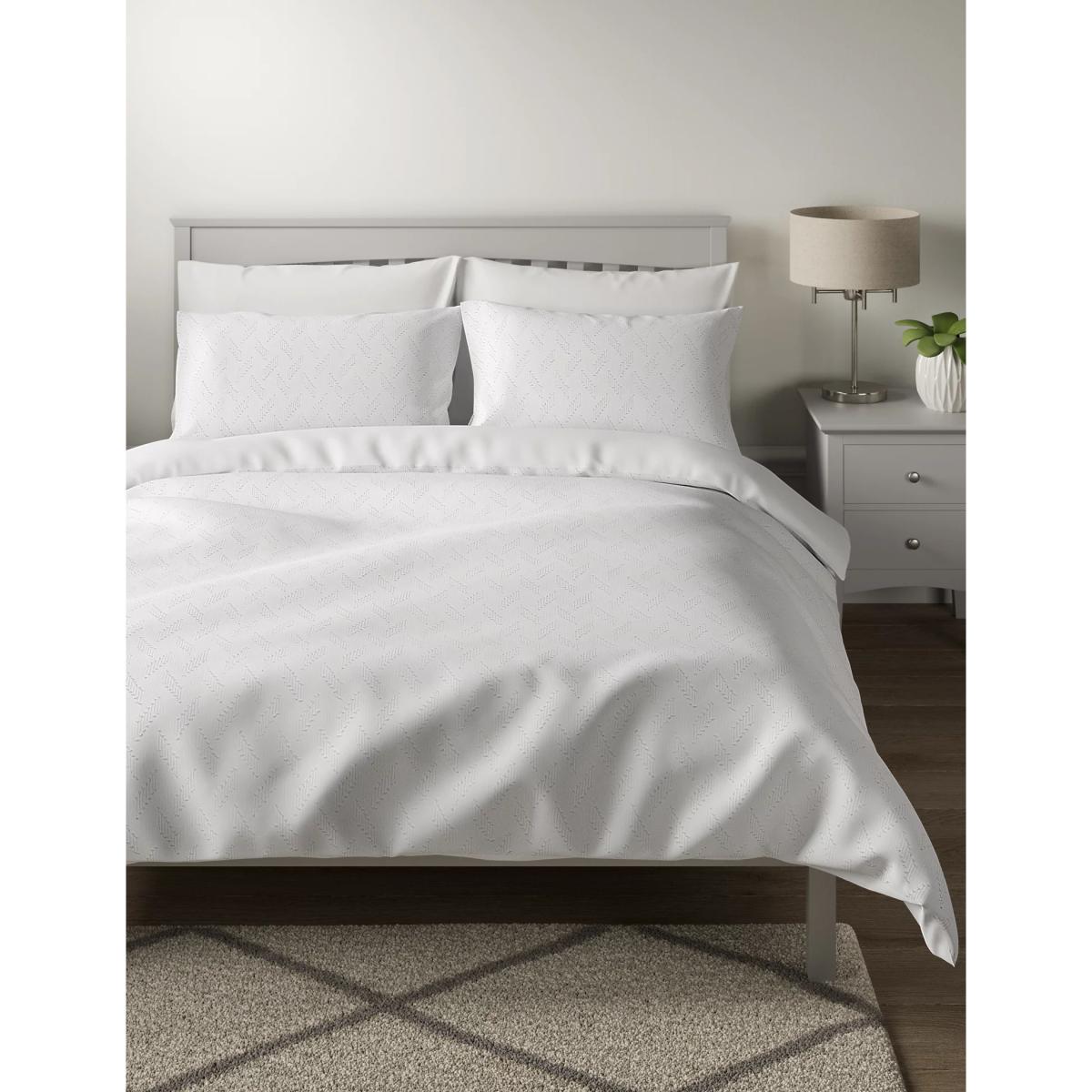 M&S Pure Cotton Chevron Textured Bedding Set - 6FT - White, White – image 2