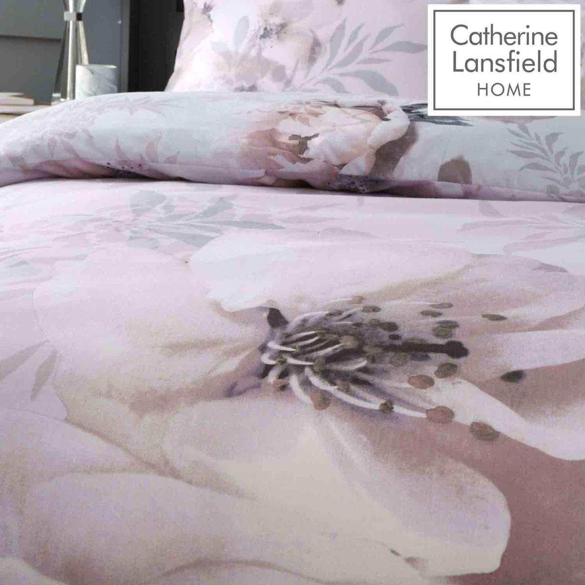 Catherine Lansfield Dramatic Floral Quiltset Blush – image 4