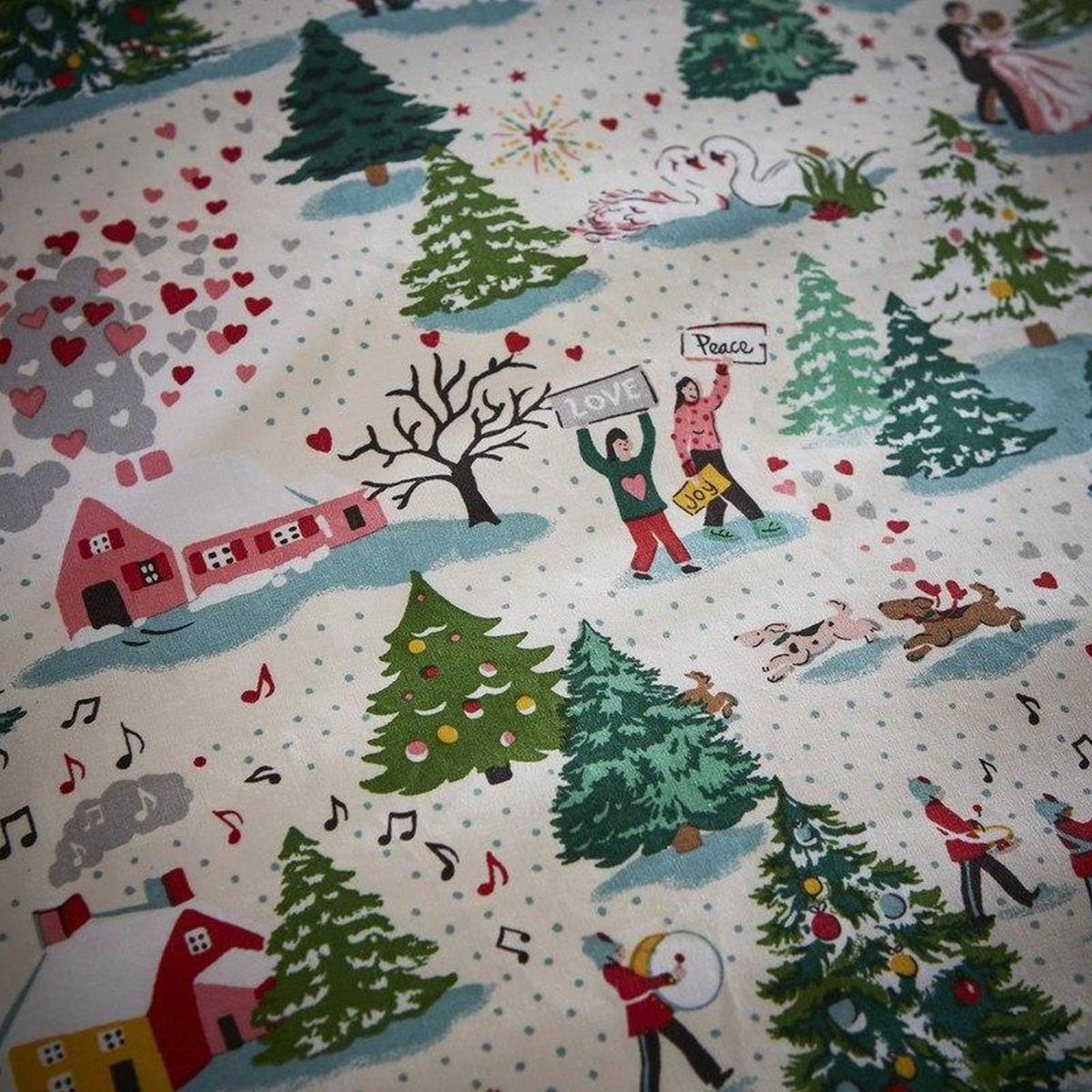 Shine Bright Christmas Tree Bedding by Cath Kidston in Multi – image 2