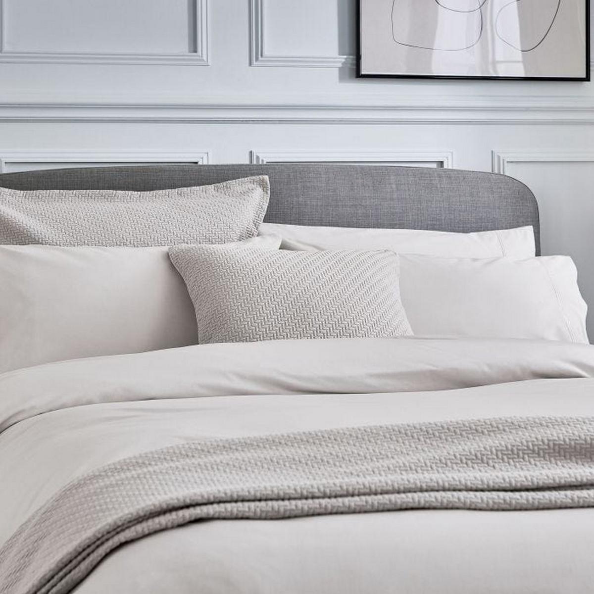 Andaz Plain Egyptian Cotton Bedding in Silver Grey – image 2