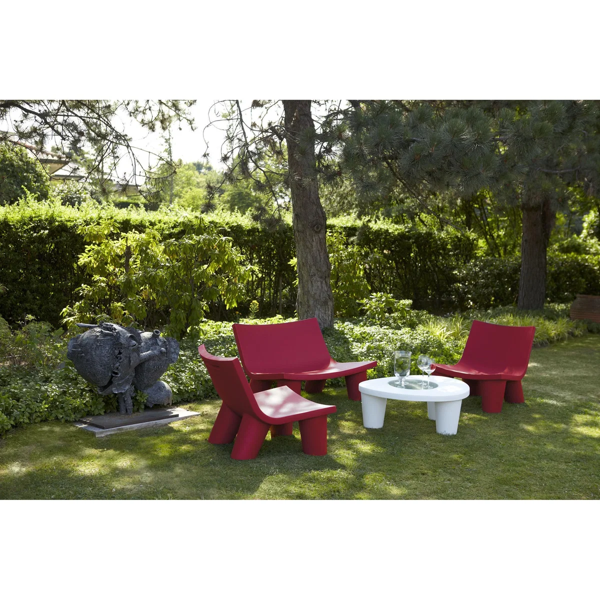 Low Lita Love 2 seater sofa by Slide Green – image 2