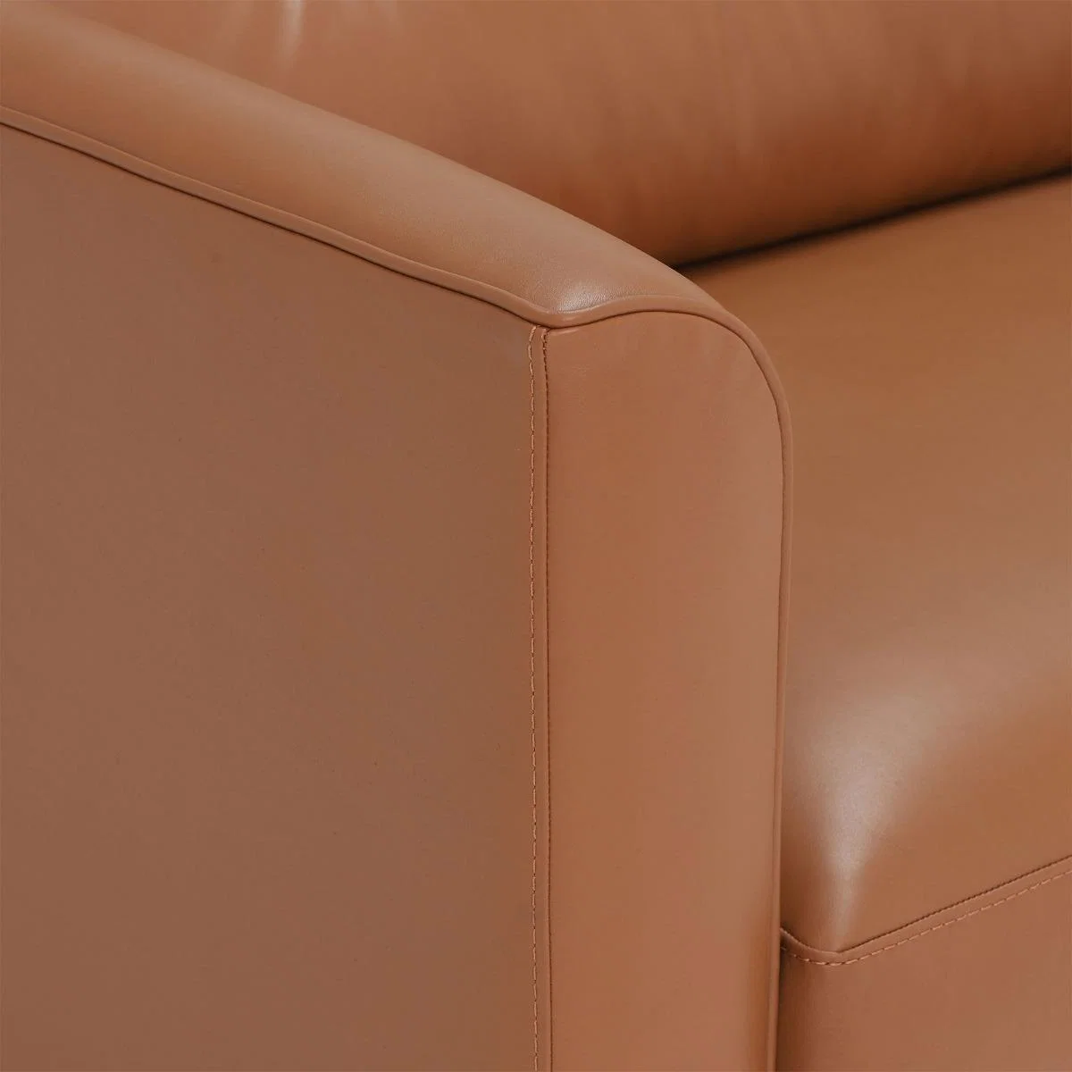 Denali Extra Large 4 Seater Sofa, 776 Leather | Barker & Stonehouse – image 3