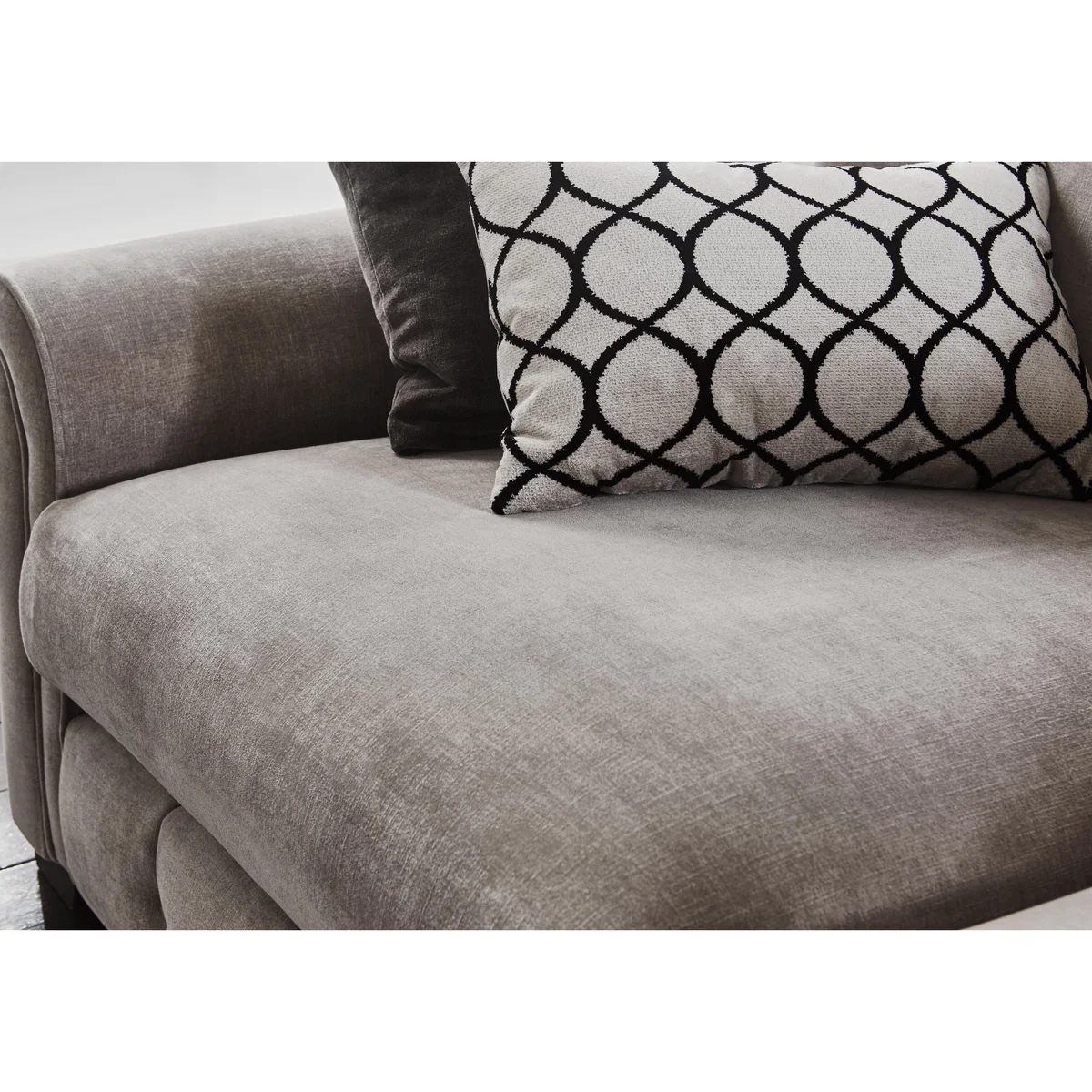 Alexander and James - Sumptuous 4 Seater Fabric Sofa - Chamonix Wicker – image 3