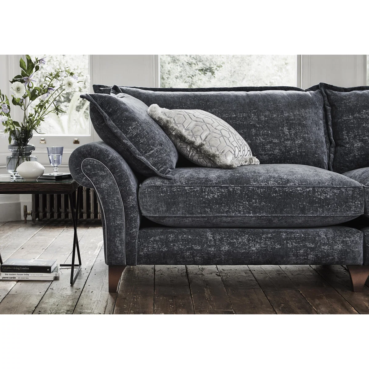 Boutique Splendour Fabric 4 Seater Split Sofa - Meridian Silver with Grey Feet – image 3