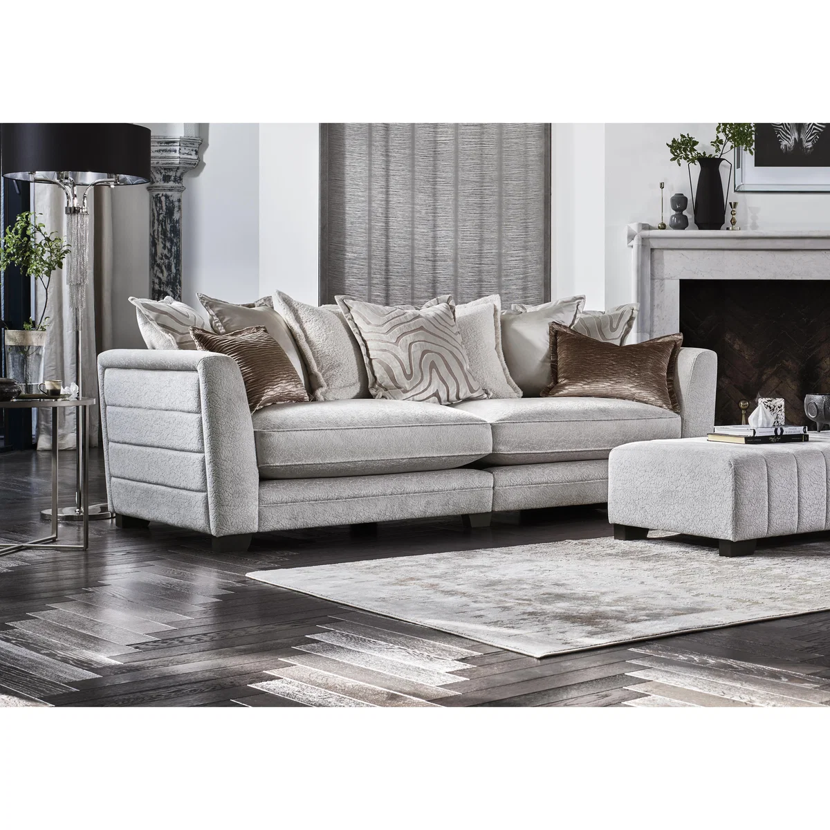 Boutique Lavish Fabric 4 Seater Split Scatter Back Sofa - Grey – image 2