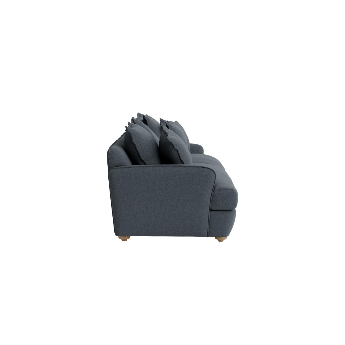 Smooch Sofa – image 3