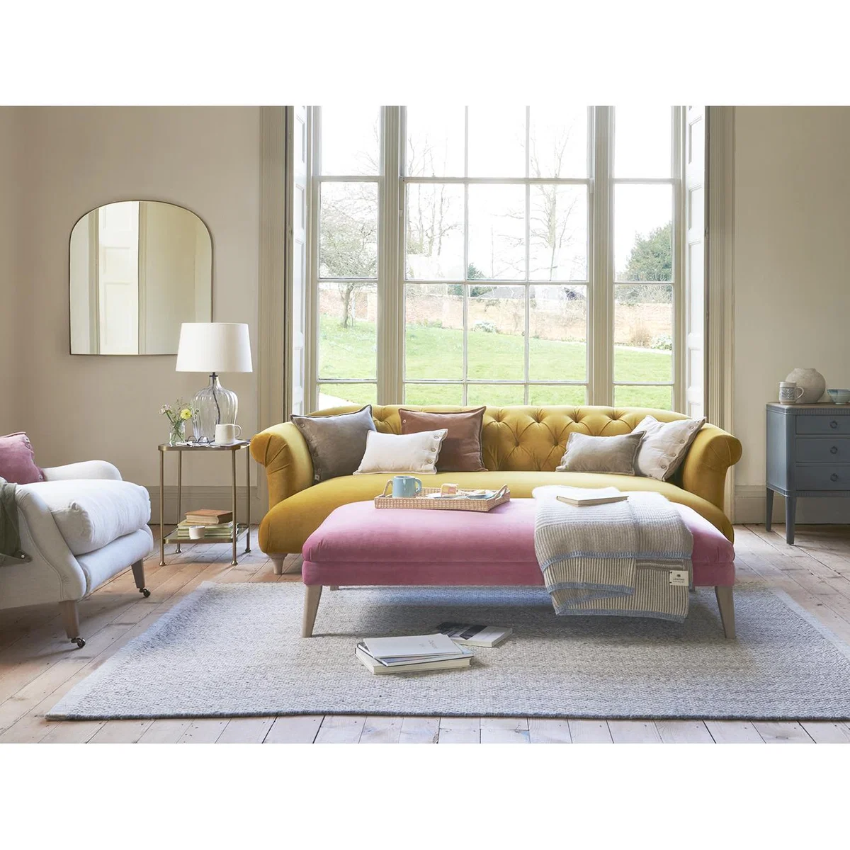 Dixie Sofa – image 8