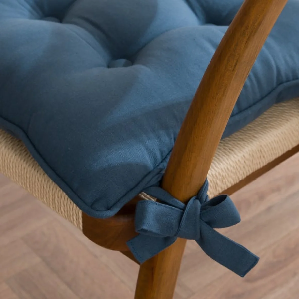 Isabelle Seat Pad Red – image 5