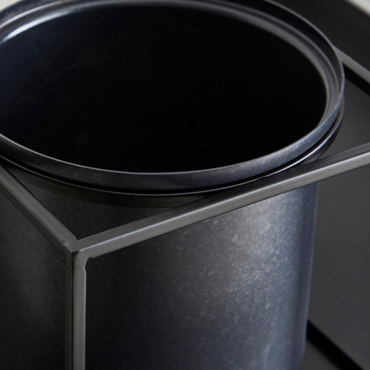 London Black Framed Planter Black – image 2