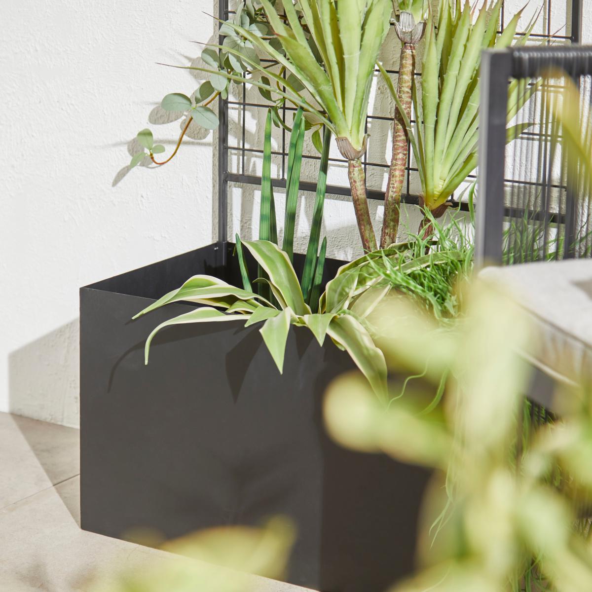Trellis Planter Black – image 2