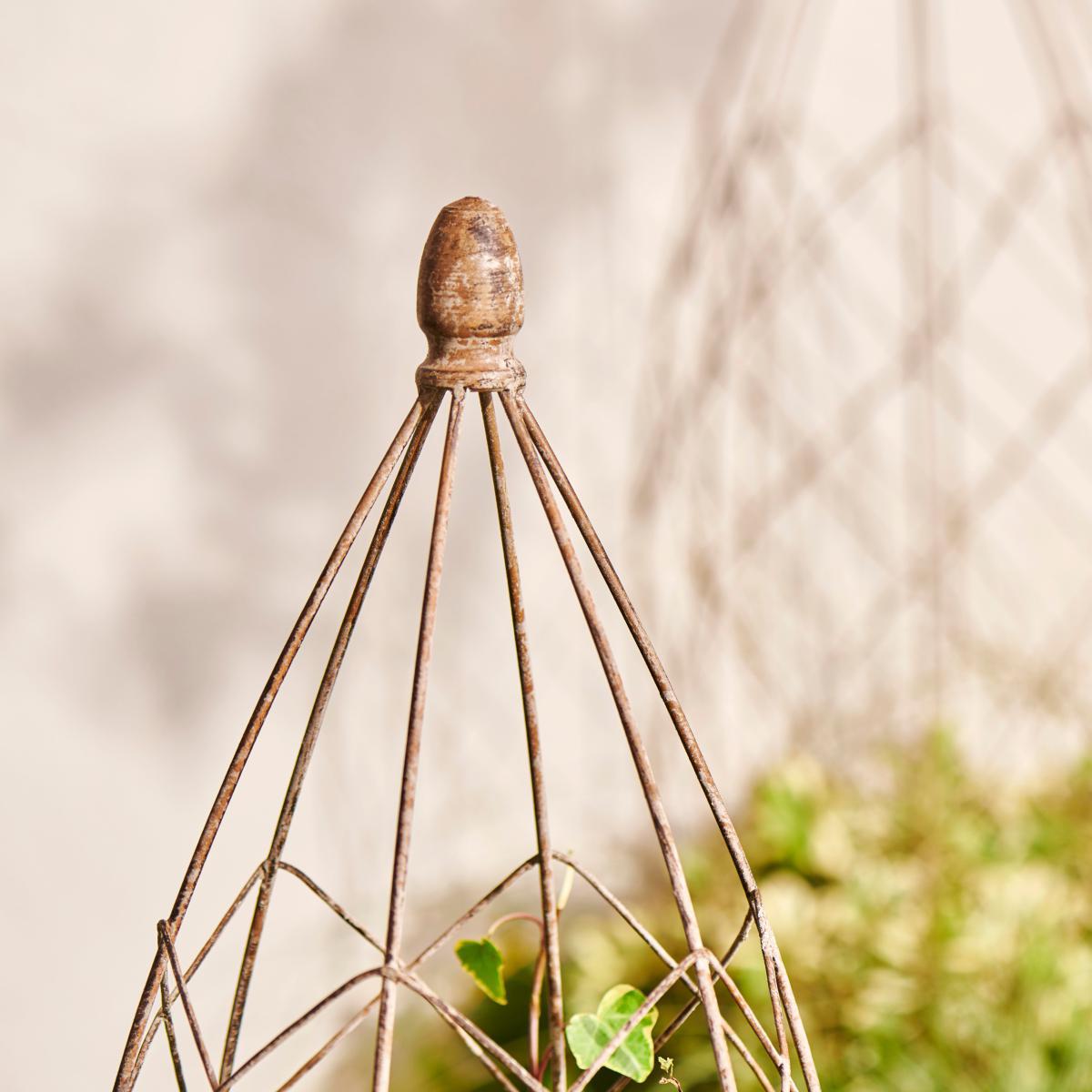 Medium Decorative Obelisk Brown – image 2