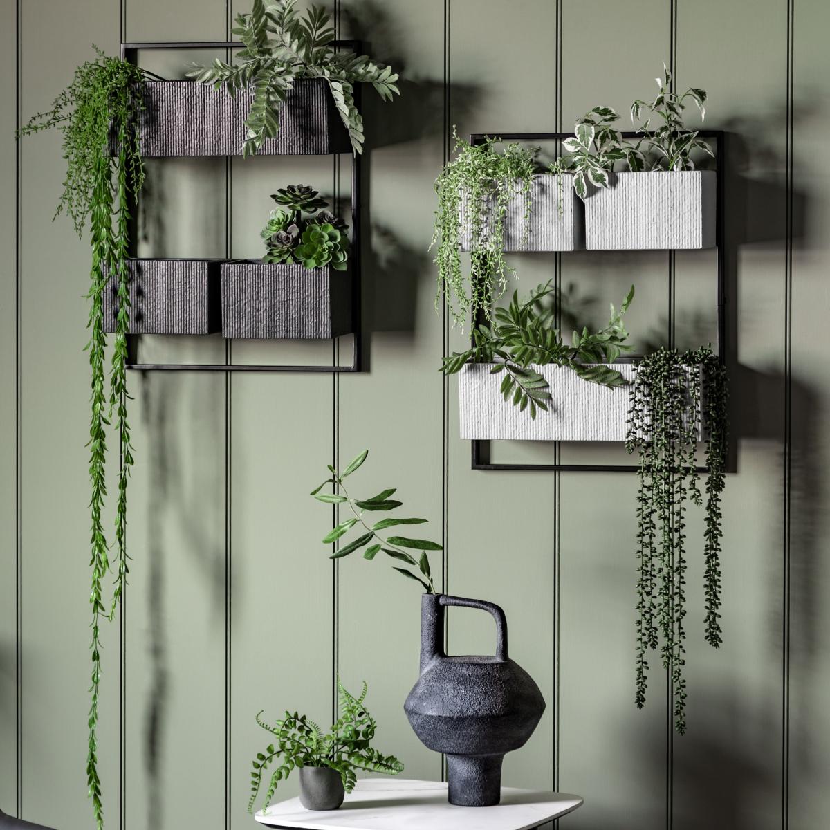 Cofton Wall Planter Black – image 2