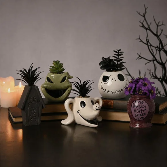 Disney Nightmare Before Christmas Zero Coffin Planter with Faux Plant – image 5