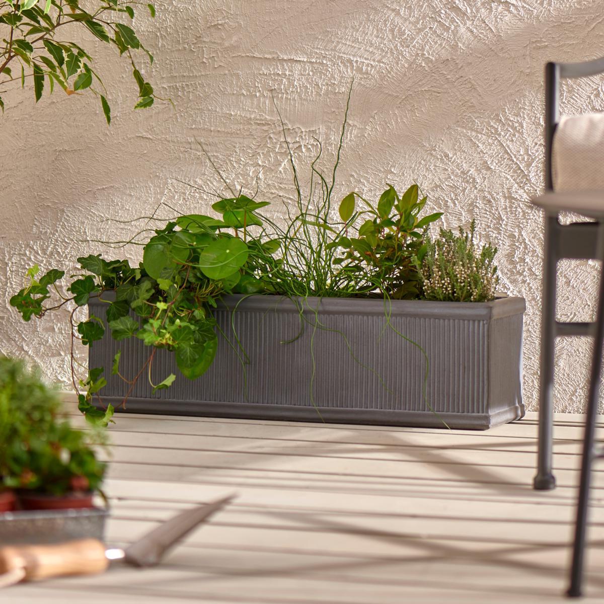 Small Fibre Clay Trough with a Ribbed Galvanised Effect Grey – image 1