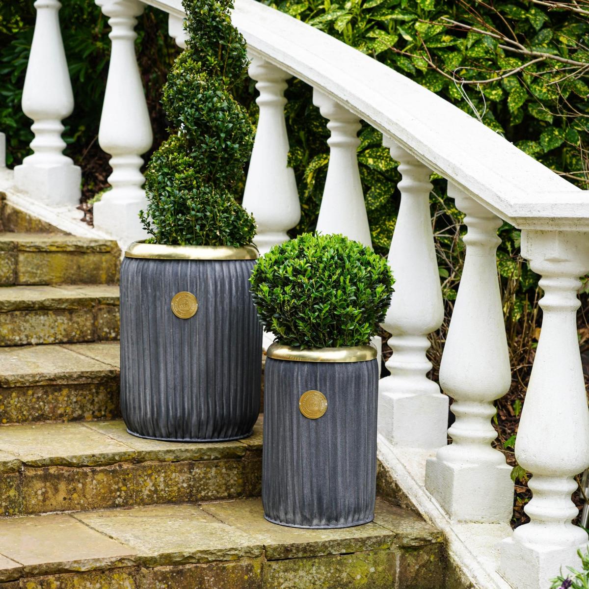 Kew Antique Lead Richmond Planter Grey – image 6