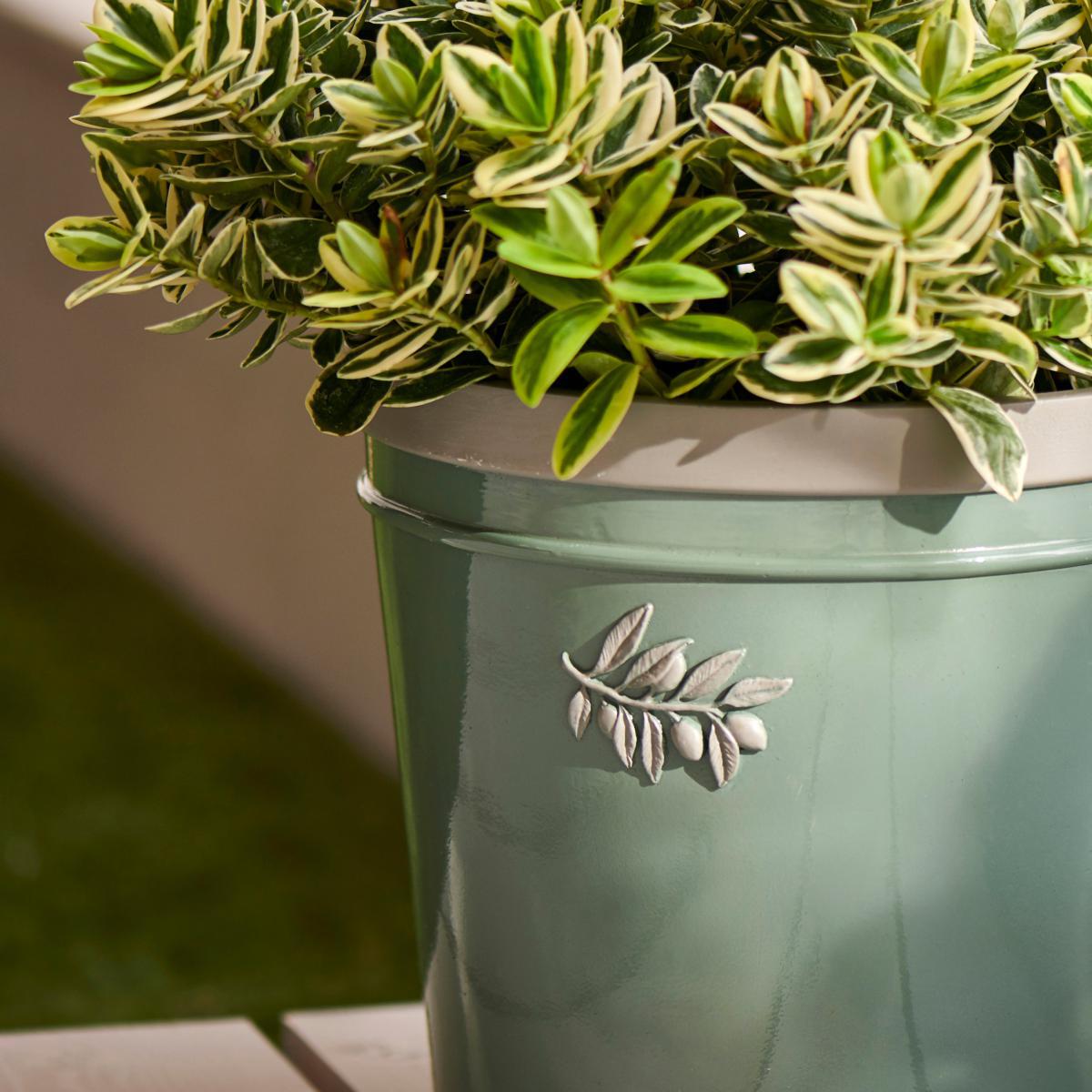 Small Churchgate Planter Green – image 2