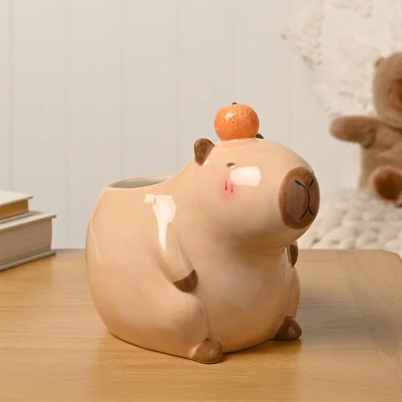 The Feel Good Club Capybara Large Plant Pot – image 7