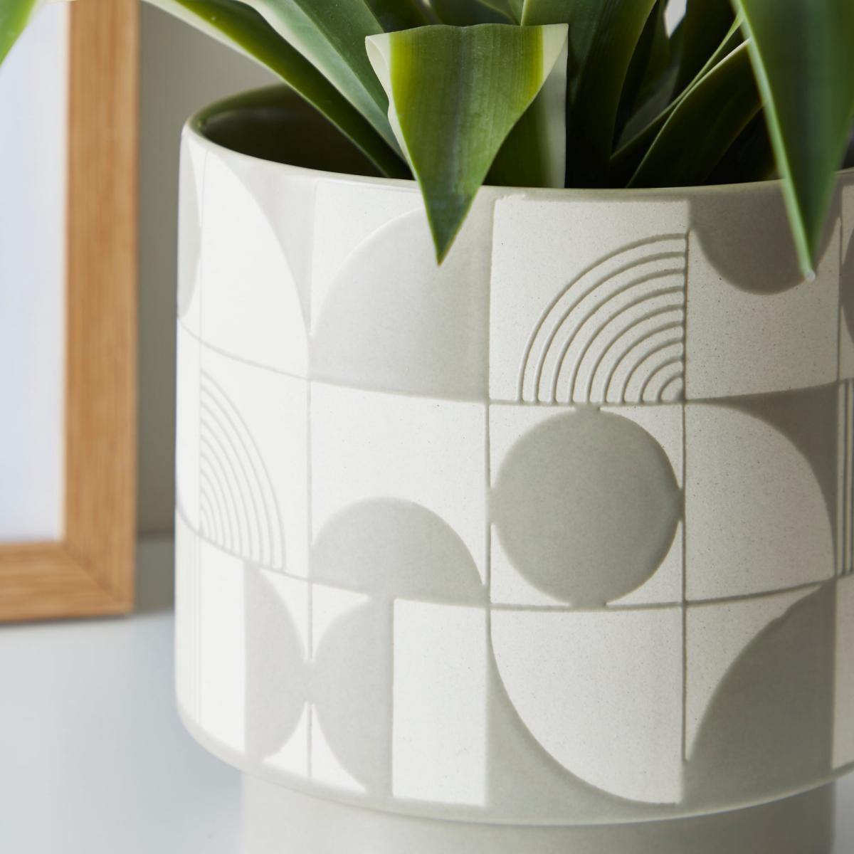 Grey Geometric Tiled Medium Plant Pot Grey – image 2