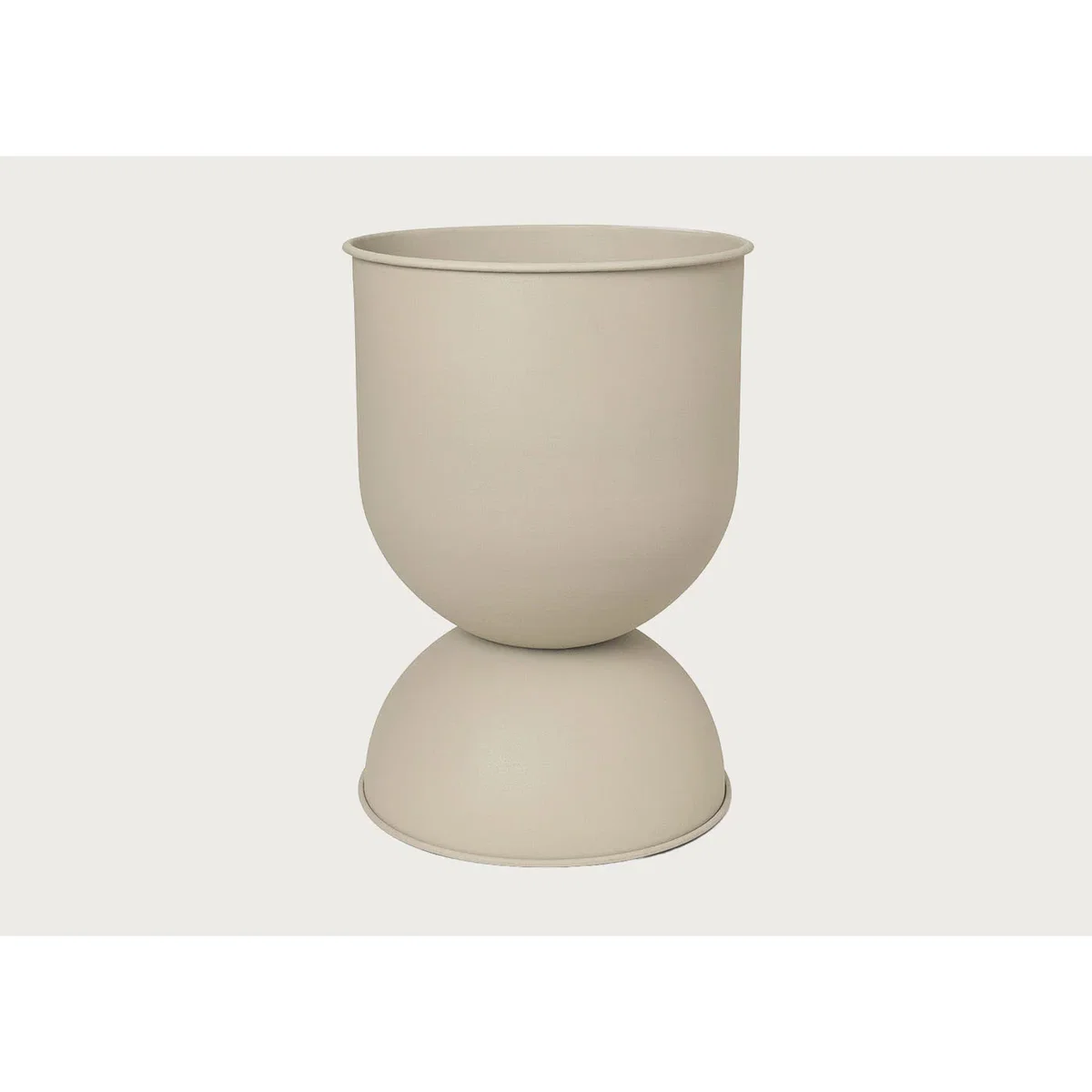 Heal's Hourglass Plant Pot Medium – image 8