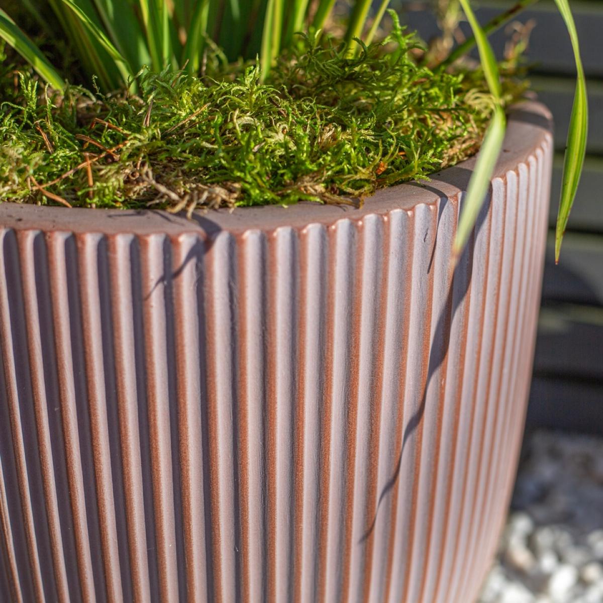 Ream Egg Plant Pot - Terracotta - 37cm – image 3