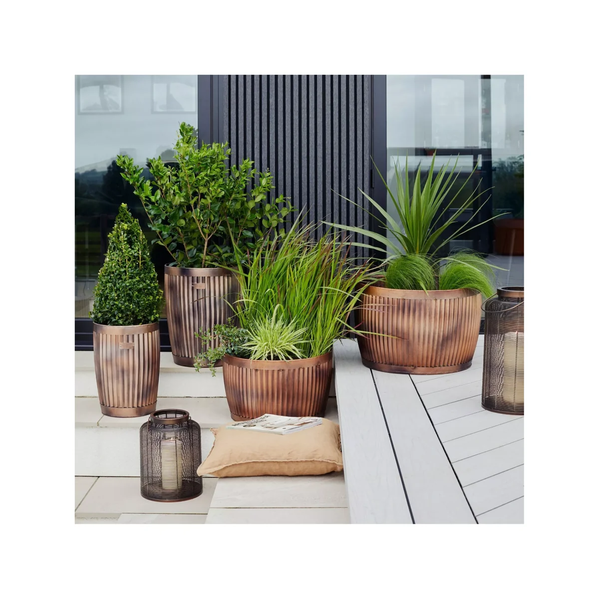 Ivyline Hampton Outdoor Bowl Planter, 46cm, Copper – image 4