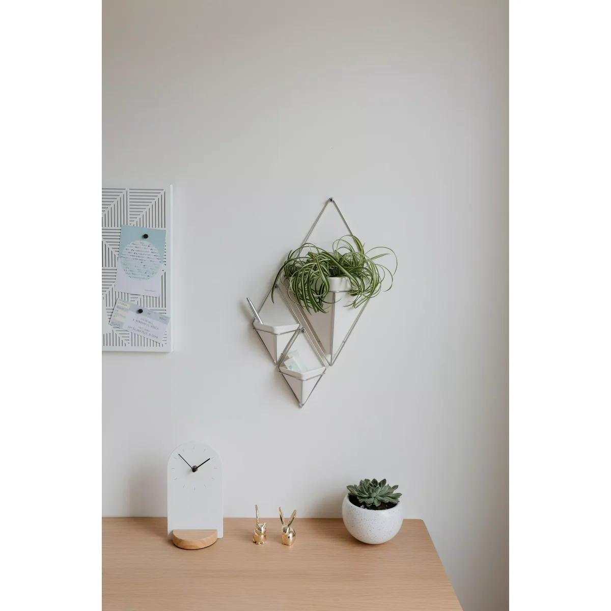 Umbra Trigg Large Wall Planter – image 11