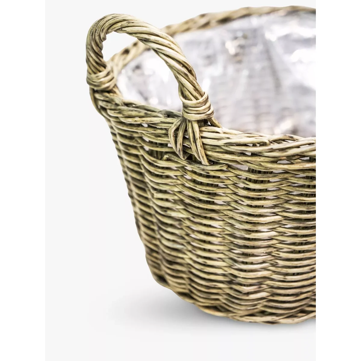 Ivyline Woven Rattan Outdoor Basket Planter – image 4