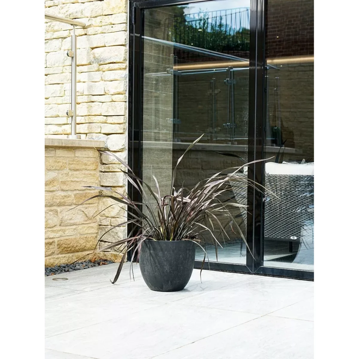 Ivyline Bola Outdoor Composite Stone Planter – image 2