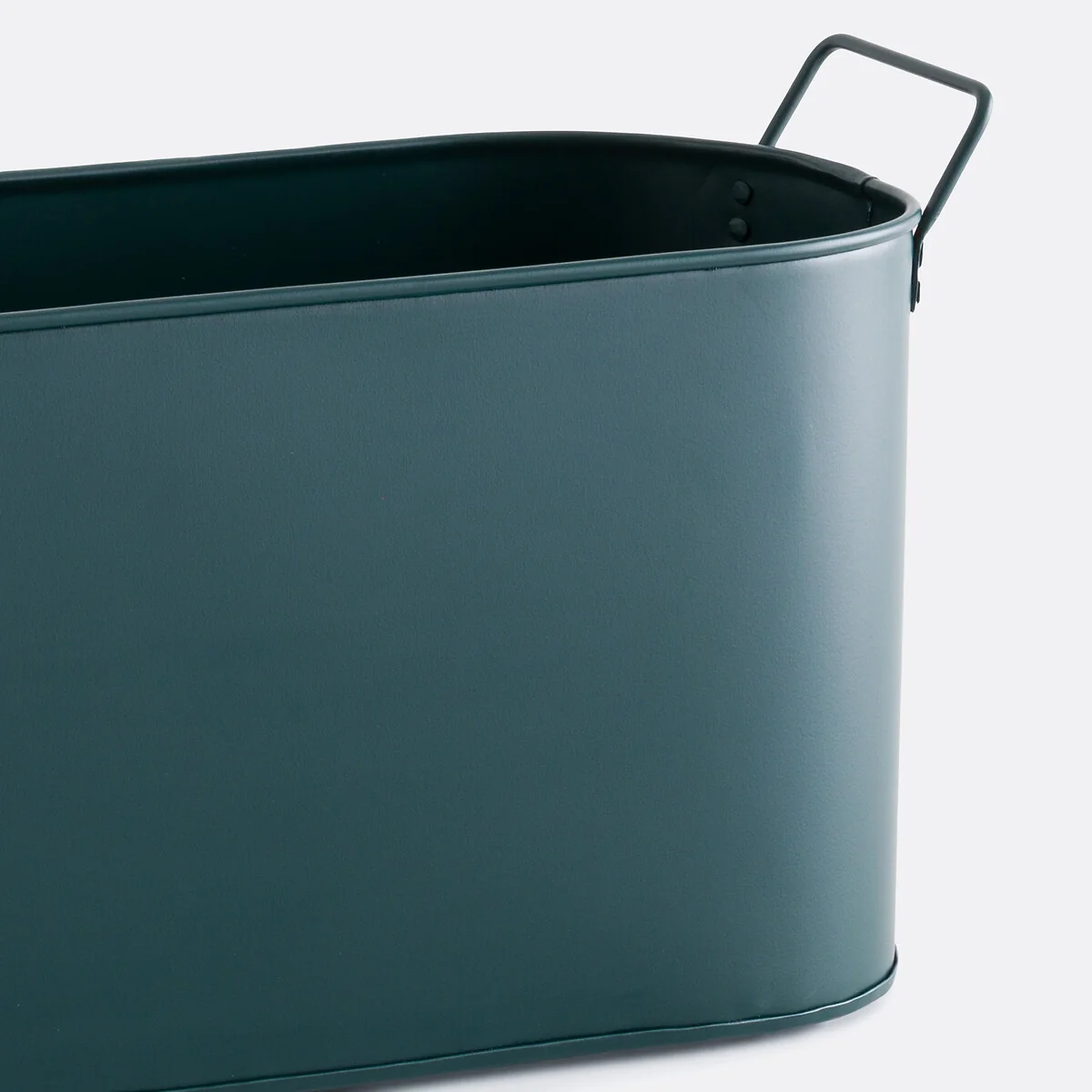 Anaïa Metal Planter – image 3